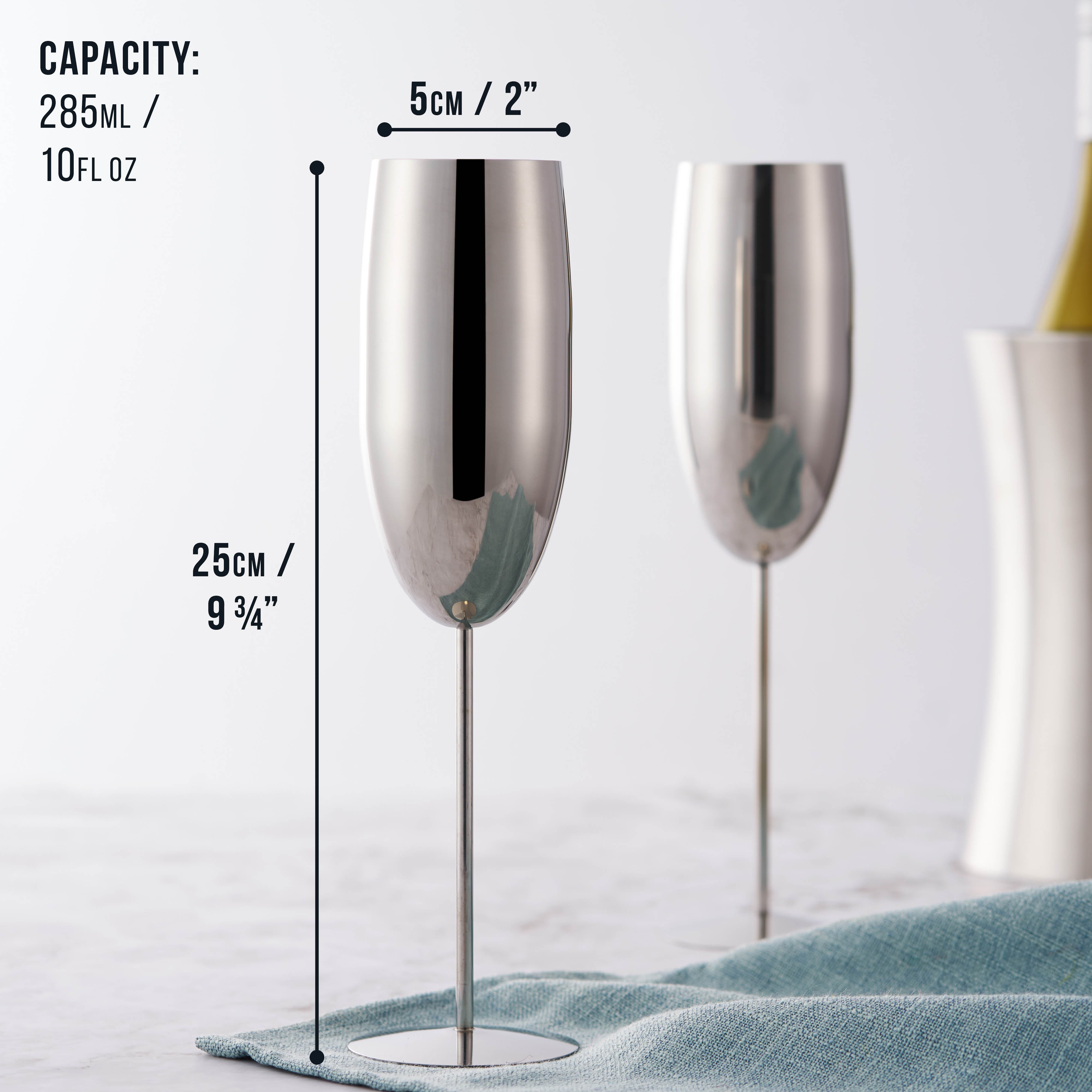 Champagne flutes best sale metal